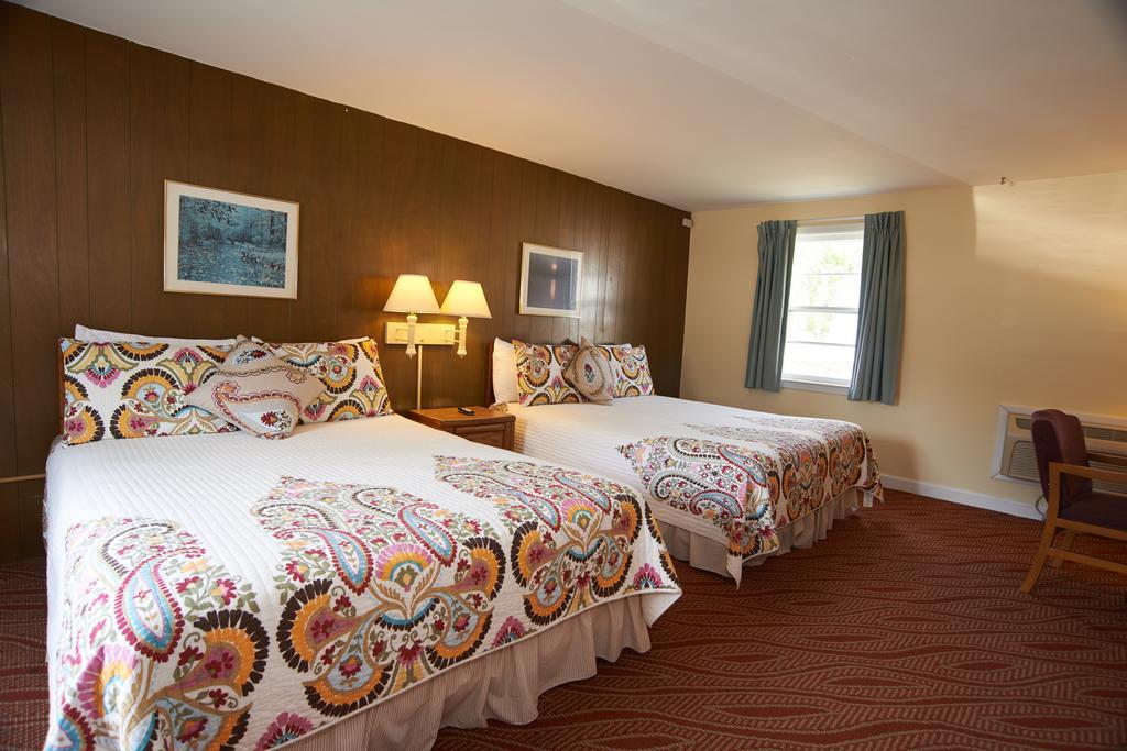Clinton Motel Luaran gambar